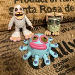 My Singing Monsters Musical Collectible
Figures - Noggin, Toe Jammer & Mammott